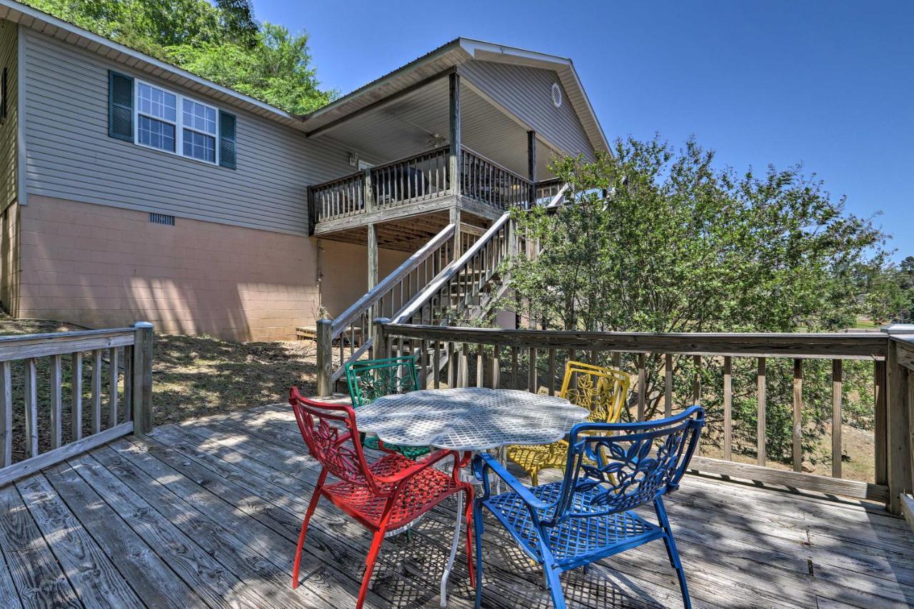 House With Dock And Slide Situated On Lake Sinclair! Sparta Exteriör bild